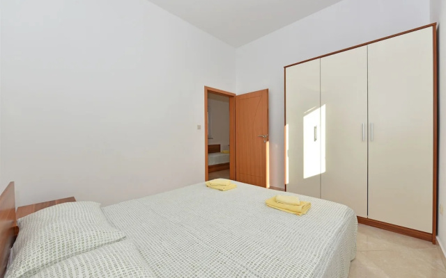 Apartments Karolina