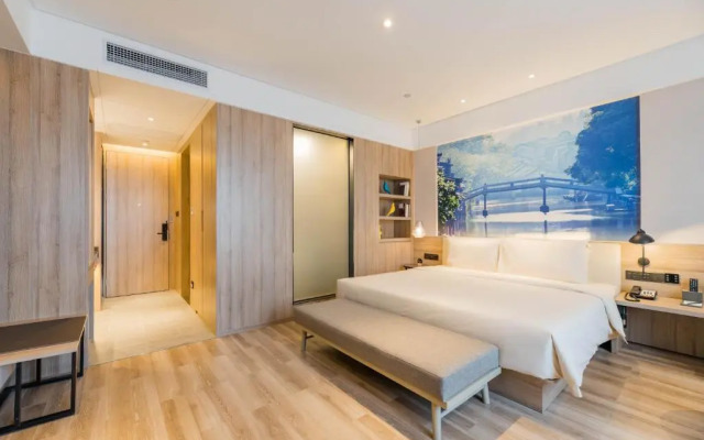 Atour Hotel Zhenxing Road Tongxiang