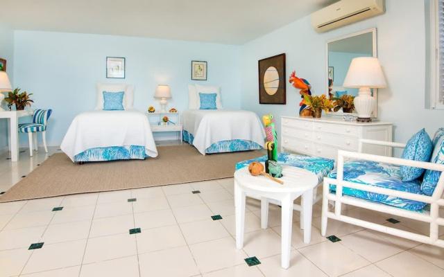 Private 4BR Open-air Villa Panoramic Views Pool