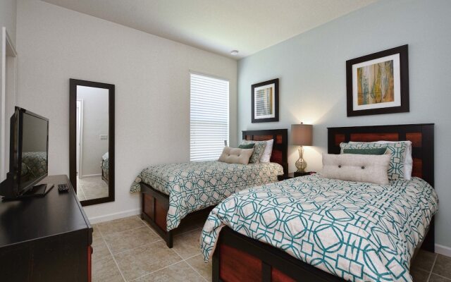 Solterra 5 Bedroom House w Pool - 7029SR