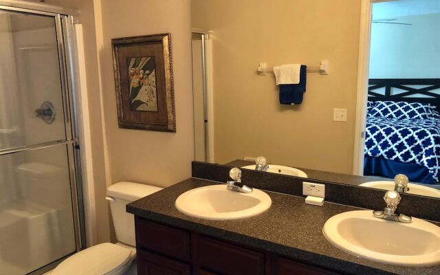 Four Bedroom Pool Home - 150 EP - Vusa