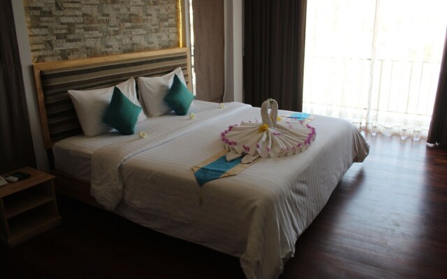 Everland Boutique Hotel