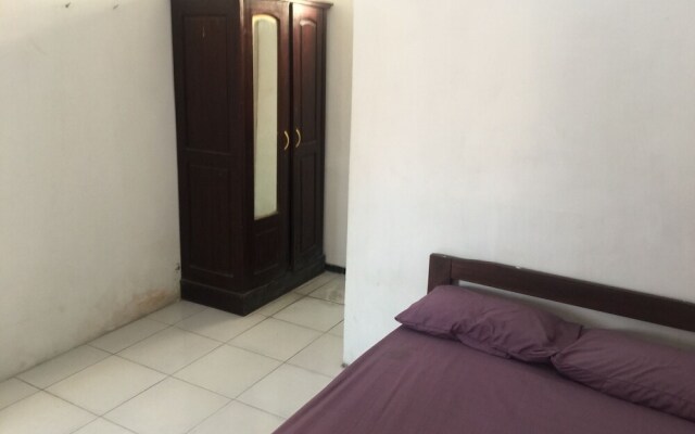 OYO Life 93009 Griya Nautika Sedati