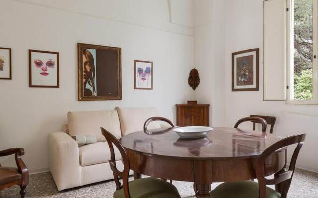 1143 Le Cicale - Violetta