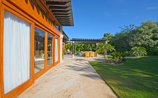 Las Villas at Cap Cana by AlSol
