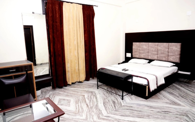 Hotel Devi Palace – Guest Rooms – Udaipur