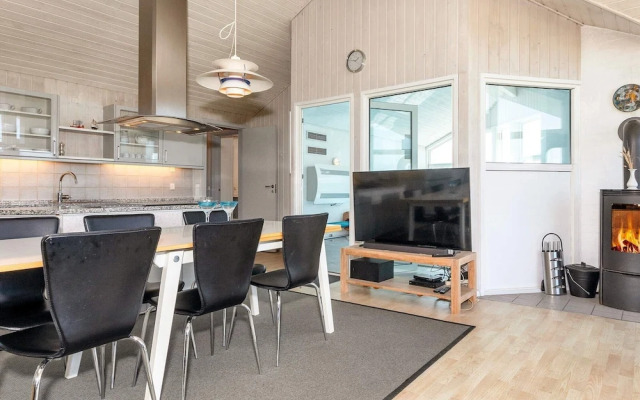 10 Person Holiday Home in Lokken
