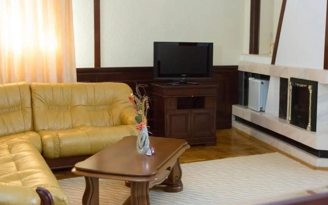 Hotel Diplomat