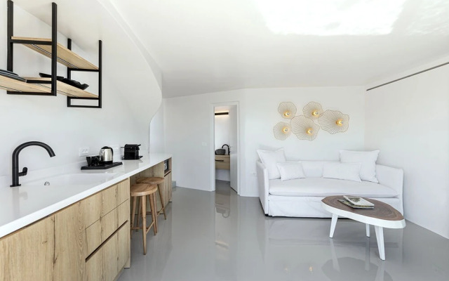 Olvos Luxury Suites