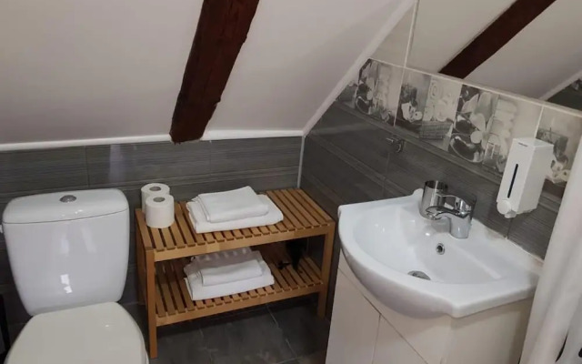 Pensiunea Bergwald Rasnov by BuySellRent