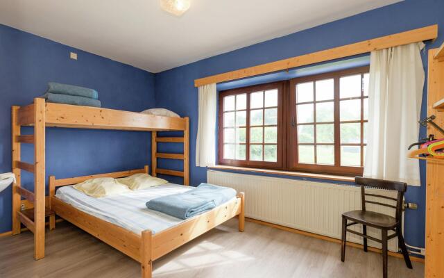 hotelImage