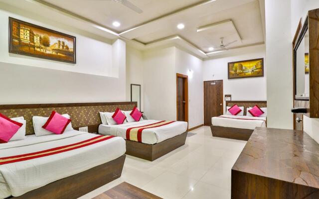 Hotel Abu Grand