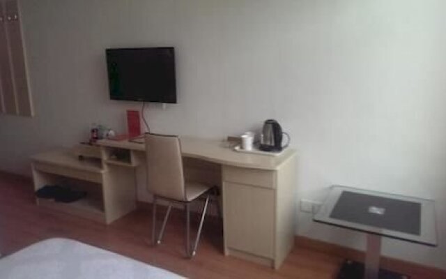 Liaocheng Dingtai Express Hotel