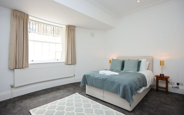 The Craven Hill Residence I - Hen11