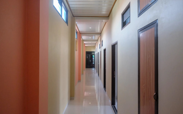 Sans Hotel Kumbang Yogyakarta by RedDoorz