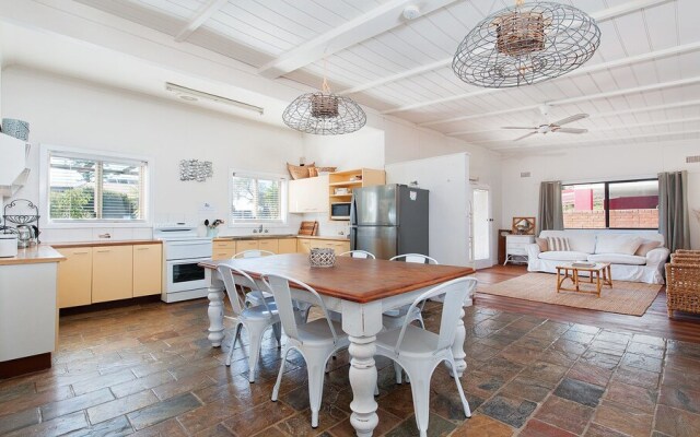 Sea Urchin 9 Sandy Point Road