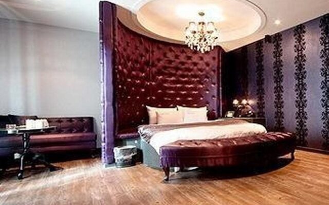 Hotel Ellee Cheonan