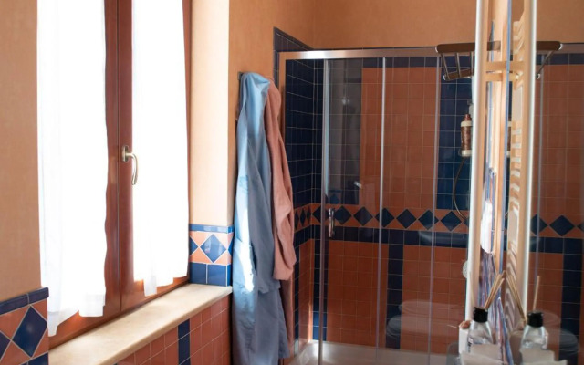 Viale Villa Arianna, 8