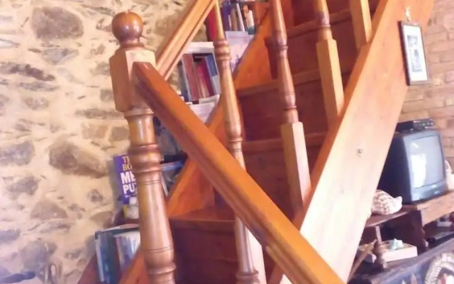 Mani Dere Tower Home