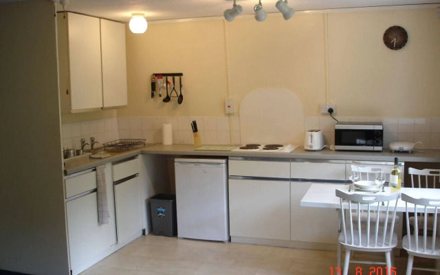 Broxbourne Riverside Chalets
