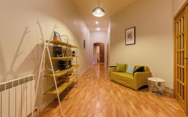 Апартико на Чайковского