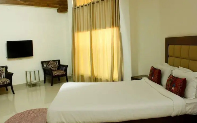 Laurent & Benon Luxury Service Apartment - Khar (West)