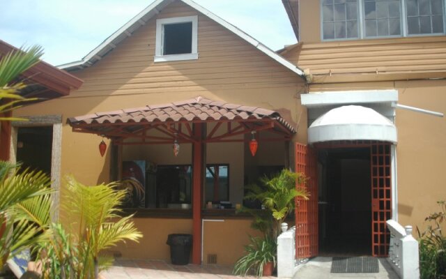Hostel Toruma