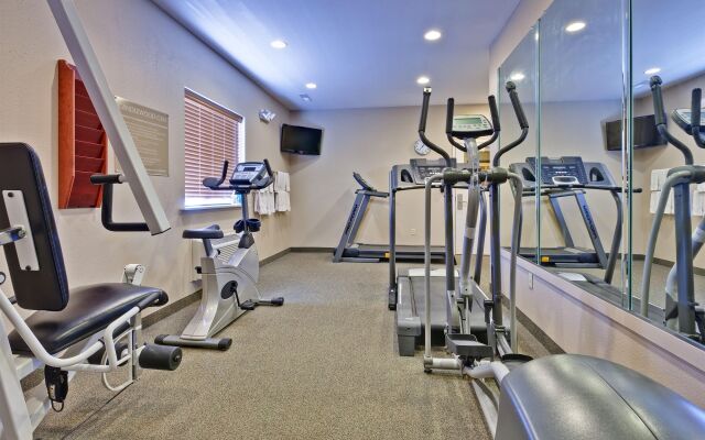 Candlewood Suites Clarksville by IHG