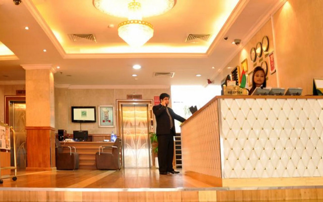 Grand Nova Hotel