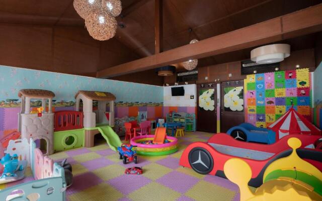 Dhevan Dara Resort & Spa