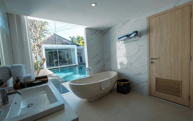 Alami Luxury Villa