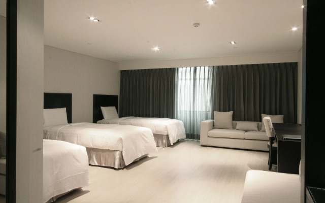 Talmud Hotel Kaohsiung LoveRiver