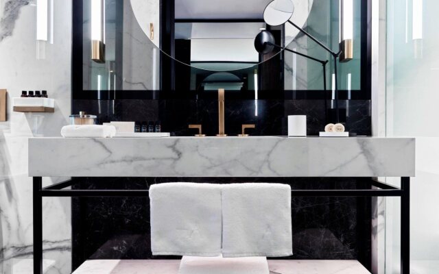 Academias Hotel, Autograph Collection