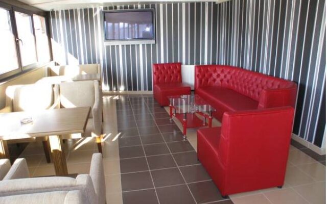Perla Hotel