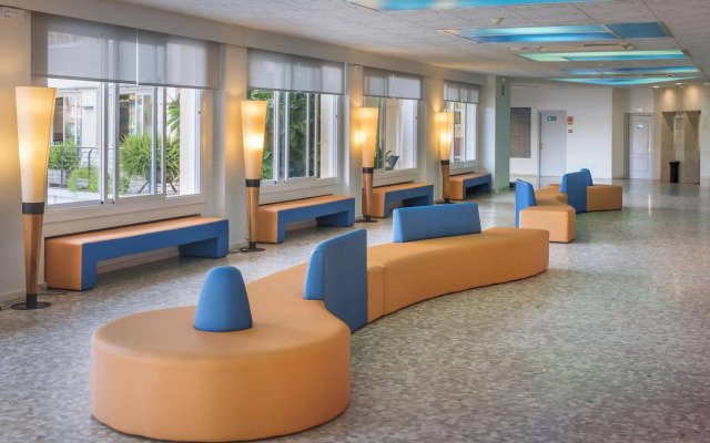 Hotel Oasis Park Splash