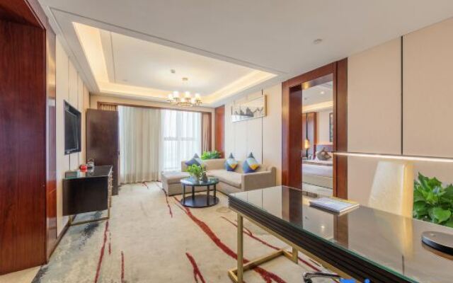 Chongqing Tongnan Keyu Hotel (Red Star Macalline)