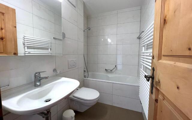 !NEW! Charming Studio facing Piz Rosatsch