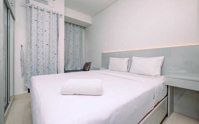 Cozy And Simply Look Studio Room At Transpark Cibubur Apartment