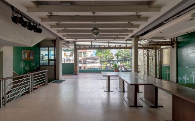 ZEN Rooms Park B&B Batangas