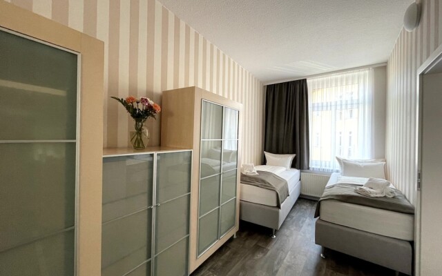 Zur Altstadt - Am Fuße der Osterburg - Gaststätte, Pension, FEWO