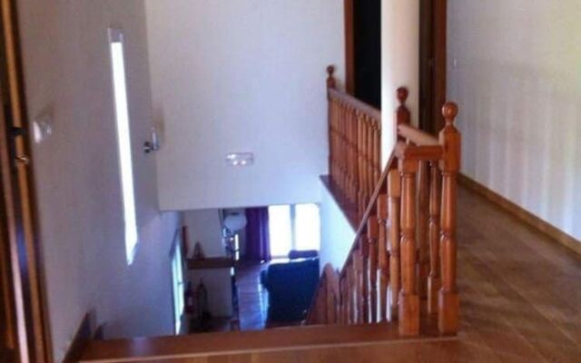 P Delgada 3-bed House, Sleeps 6, Parking & Seaview