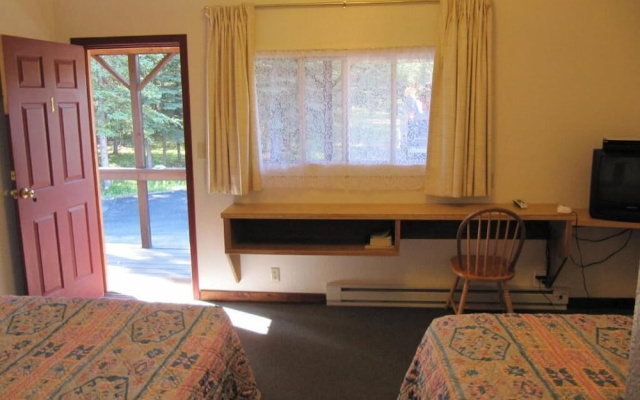 White Moose Lodge