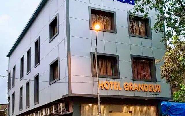 Hotel Grandeur