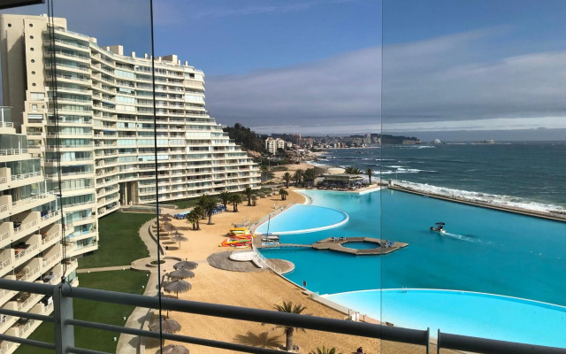 San Alfonso del Mar 802