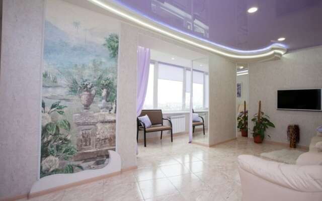 Апартаменты ИннХоум - Площадь Революции