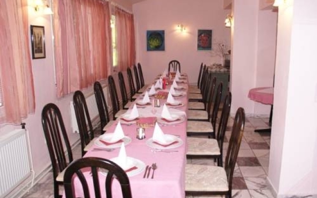 Hotel Petra Garni
