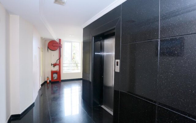 OYO 1717 Ridges Hotel