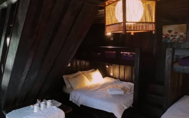 Tim's Seaside Hideout Resort