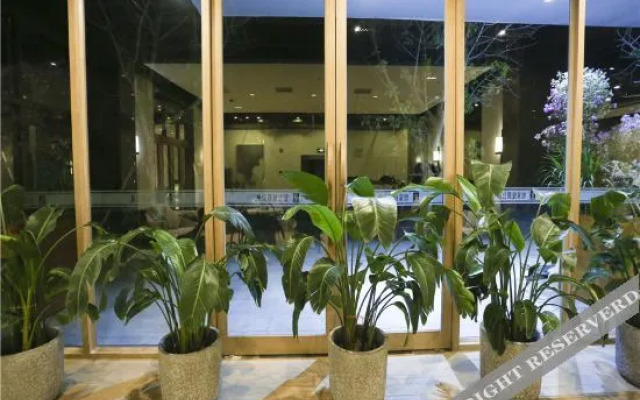 Yuejia Holiday Hotel (Yalong Bay Hehong Holiday Sunshine Branch)