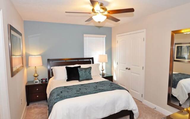 Solterra Six-bedroom